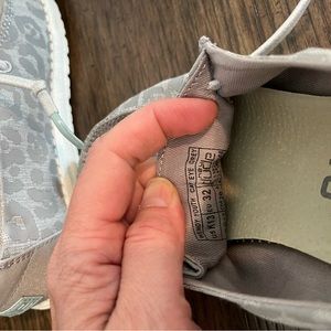 Girls Cheetah Hey Dudes Size 13